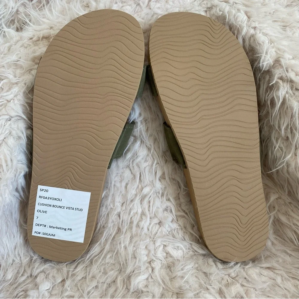 NWOT REEF Cushion Vista Studded Slide Sandals Olive Green Gold Studs Size 7 - Picture 8 of 9